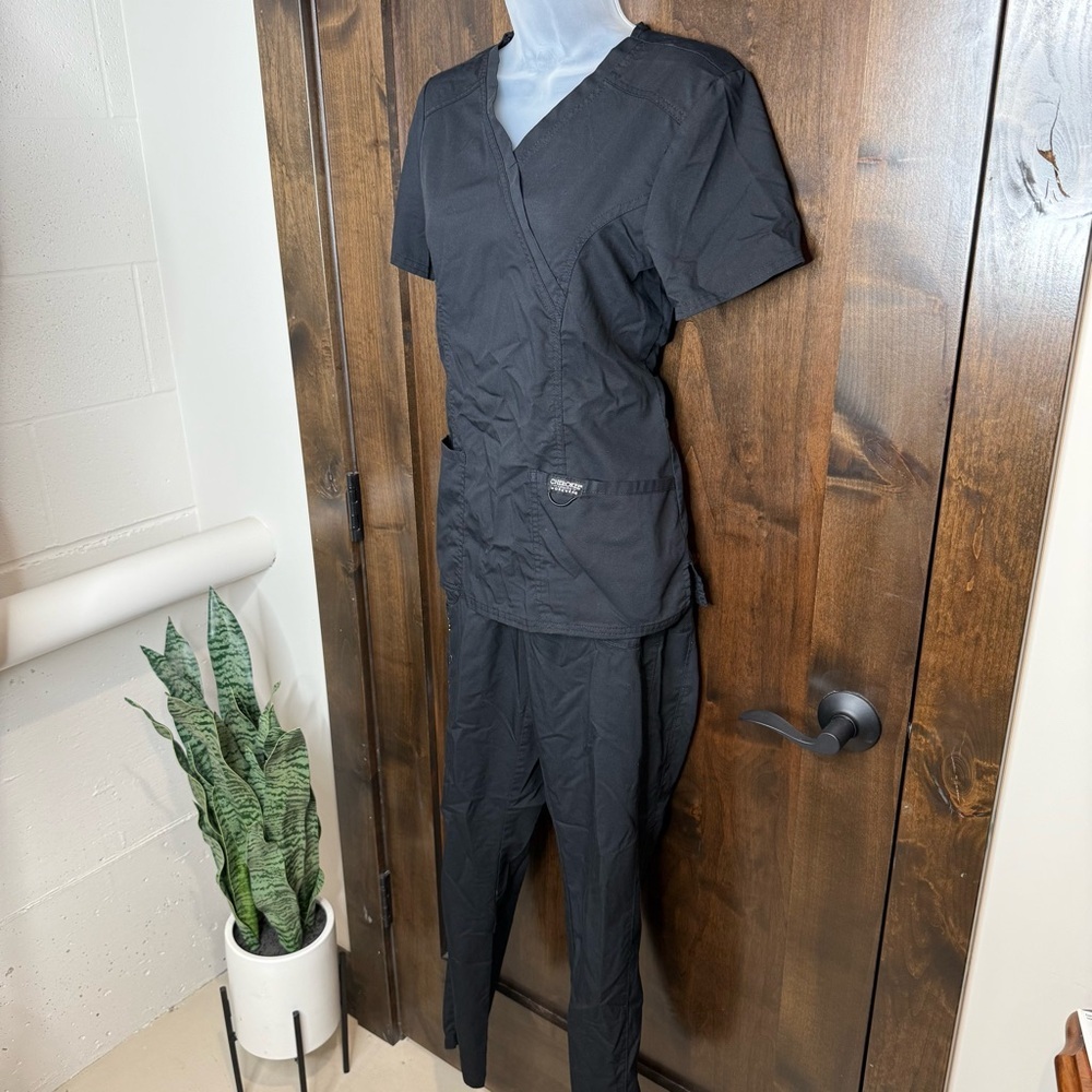 Cherokee revolution workwear black scrub set womens size S top L-Tall bottoms